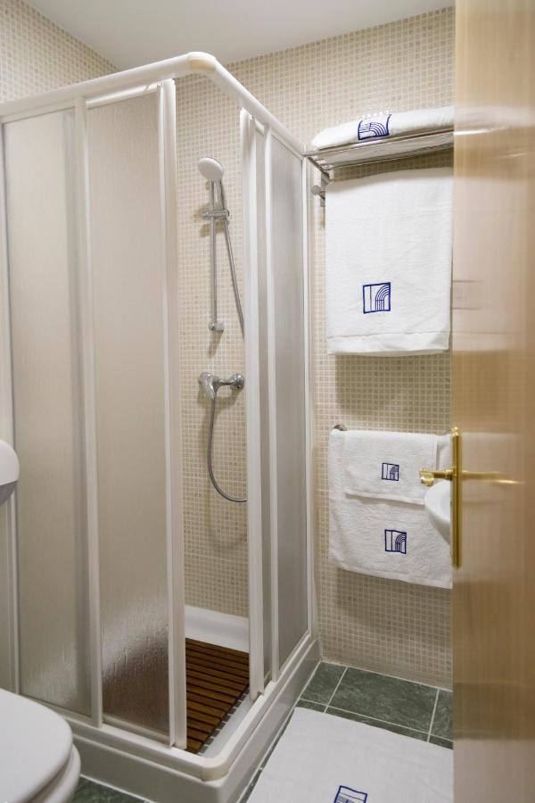 Hostal Pradaria Asador & Alojamiento Arcas Luaran gambar