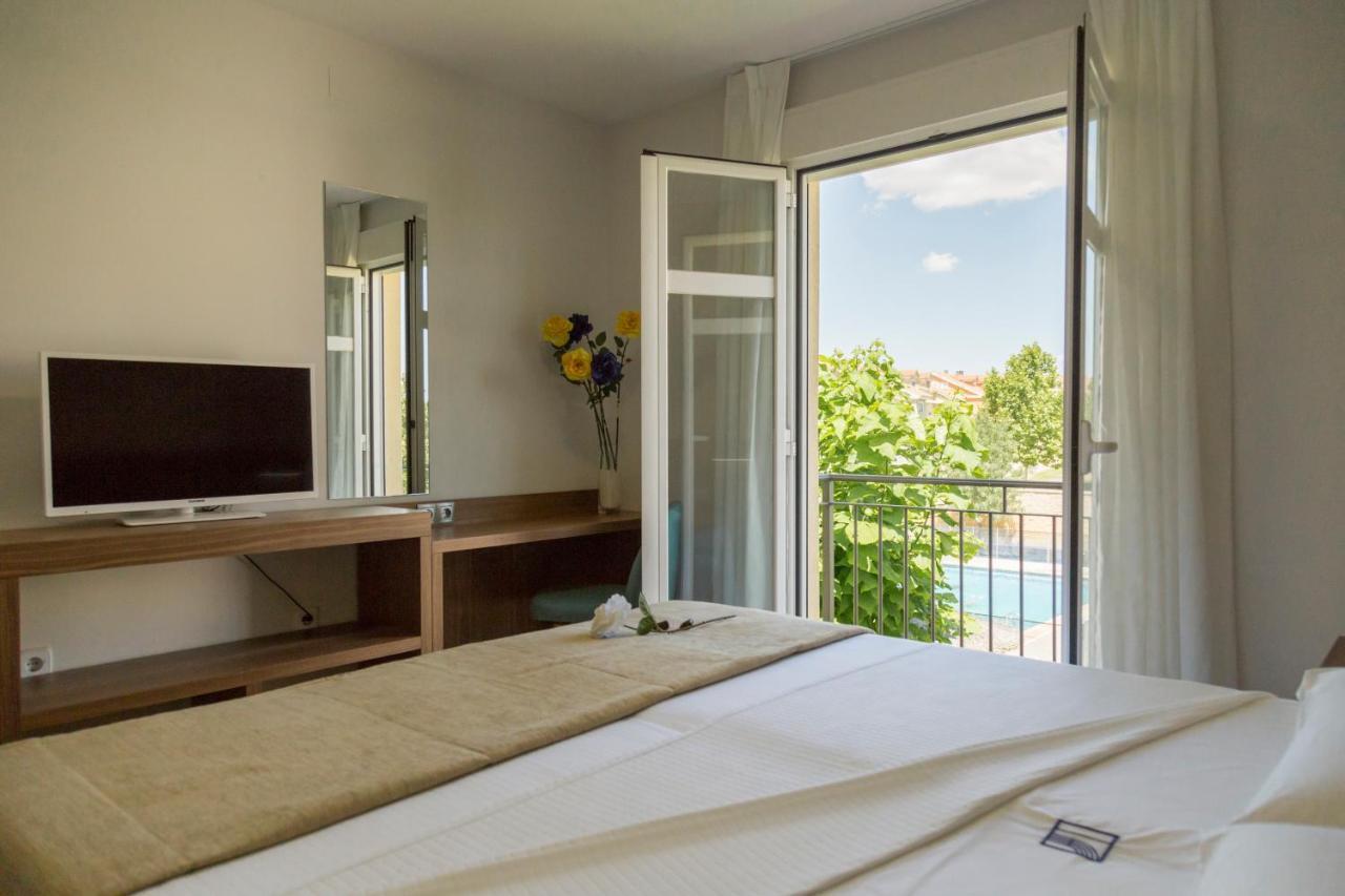 Hostal Pradaria Asador & Alojamiento Arcas Luaran gambar