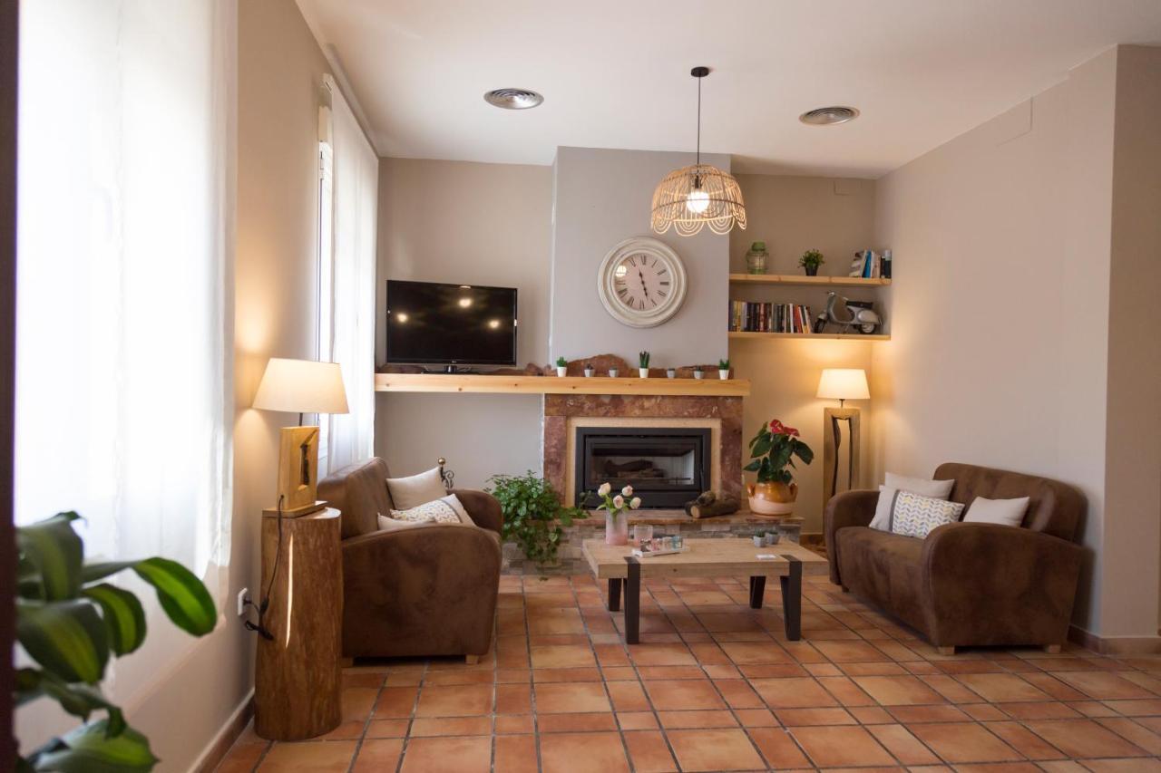 Hostal Pradaria Asador & Alojamiento Arcas Luaran gambar