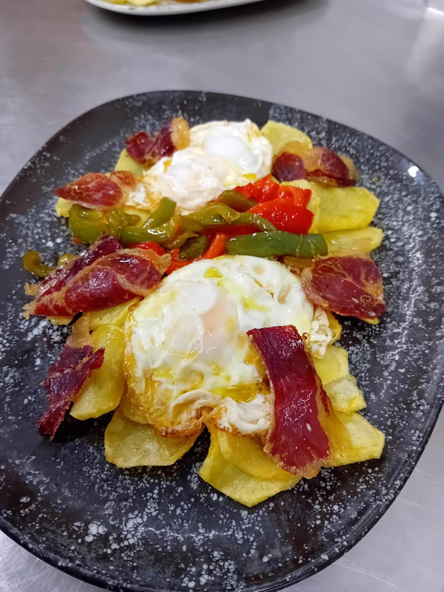 Hostal Pradaria Asador & Alojamiento Arcas Luaran gambar