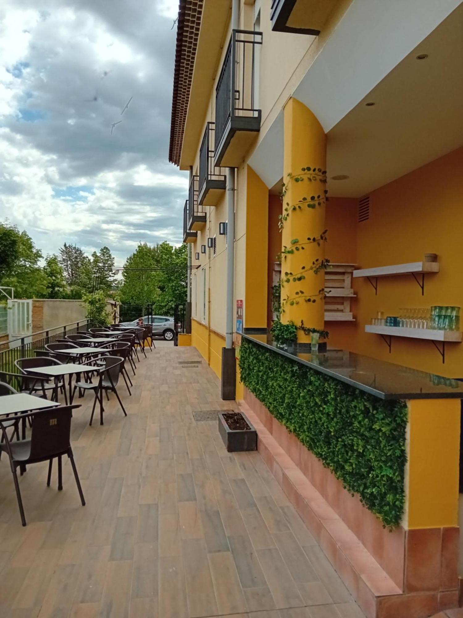 Hostal Pradaria Asador & Alojamiento Arcas Luaran gambar