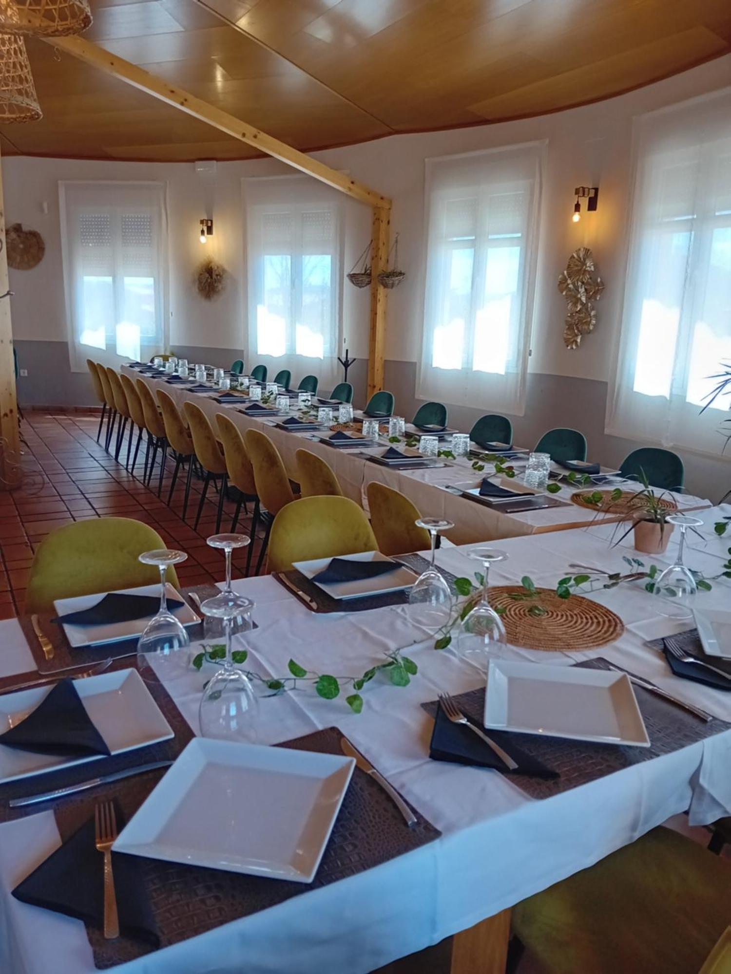Hostal Pradaria Asador & Alojamiento Arcas Luaran gambar